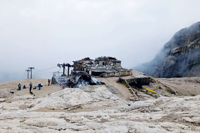 Rifugio Pian Dei Fiacconi