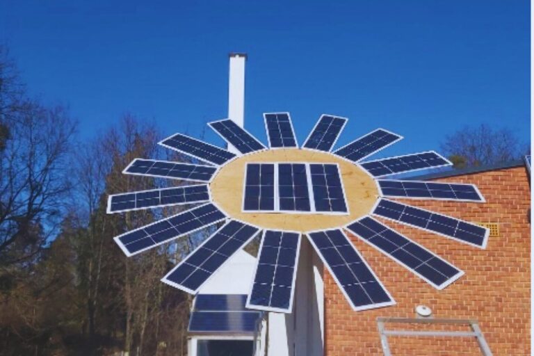 Deze fotovoltaïsche bomen zijn mooier en efficiënter dan de klassieke zonnepanelen, de bevestiging van wetenschappers						


