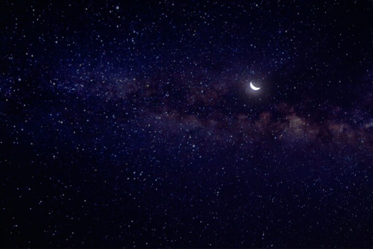 tris celeste luna giove pleaidi 5 marzo 2025