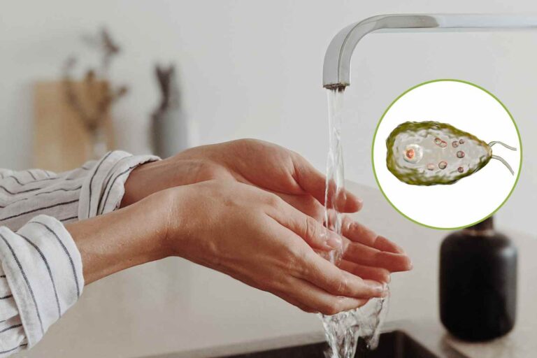 Tragedie na een neuswas: wat nooit te doen met kraanwater (niet behandeld)
