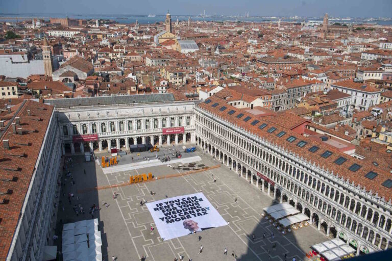 bezos venezia greenpeace