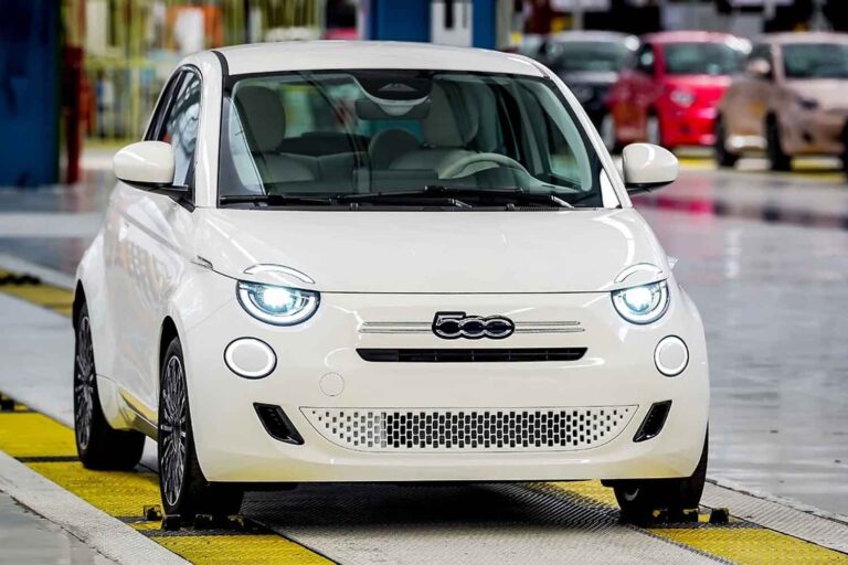 Fiat 500 Hybrid 2025