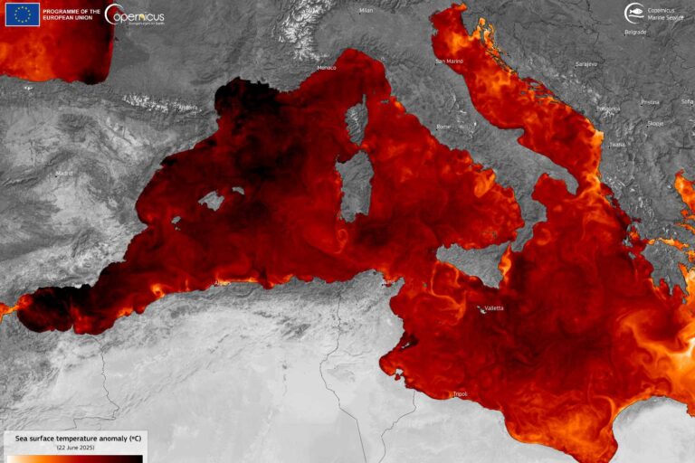Het is geen slecht weer, het is klimatologische ineenstorting: hagel, branden, overstromingen en hete records vertellen ons iets
