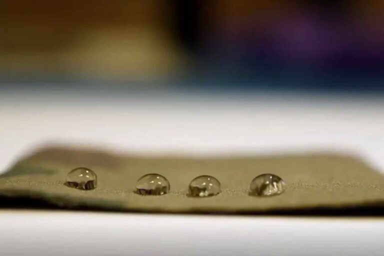 materiale antiaderente senza PFAS