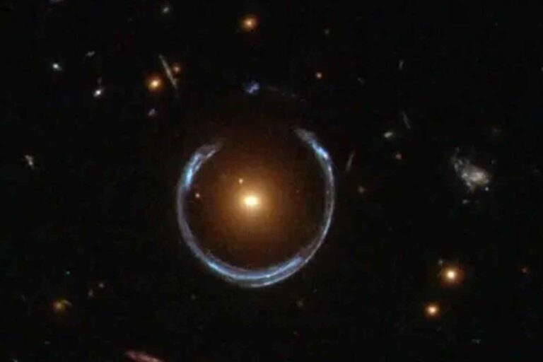 il buco nero più grande mai osservato