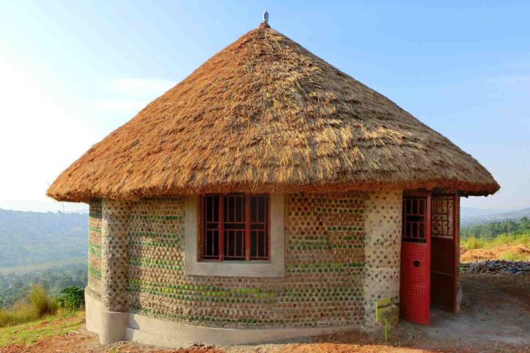 Pendeza Shelters