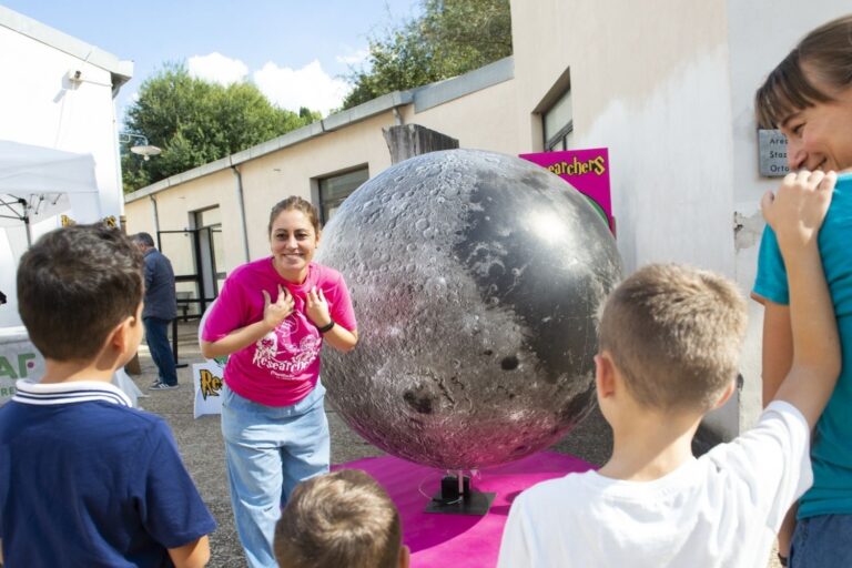 Word een wetenschapper: de gratis evenementen die u kunt boeken voor de 20e Europese avond van onderzoekers en onderzoekers
