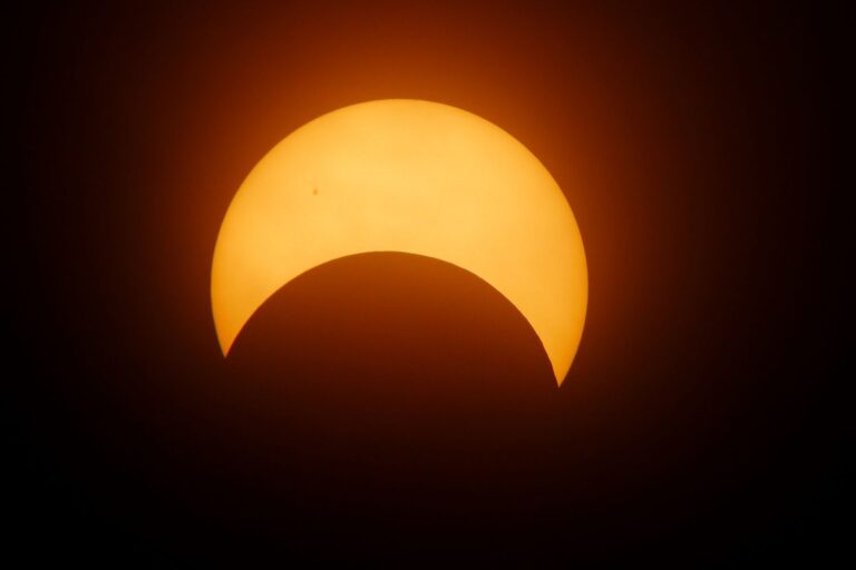 eclissi parziale di sole 21 settembre 2025