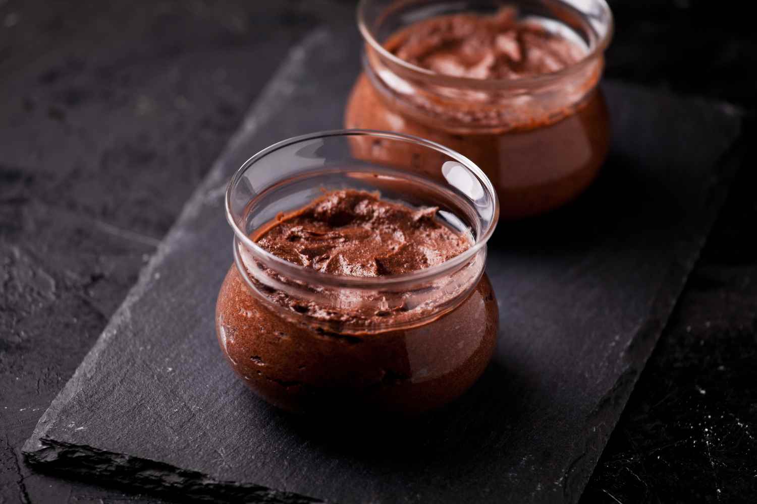 chocolademousse met dadelpruimen