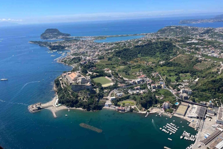 bacoli campi flegrei