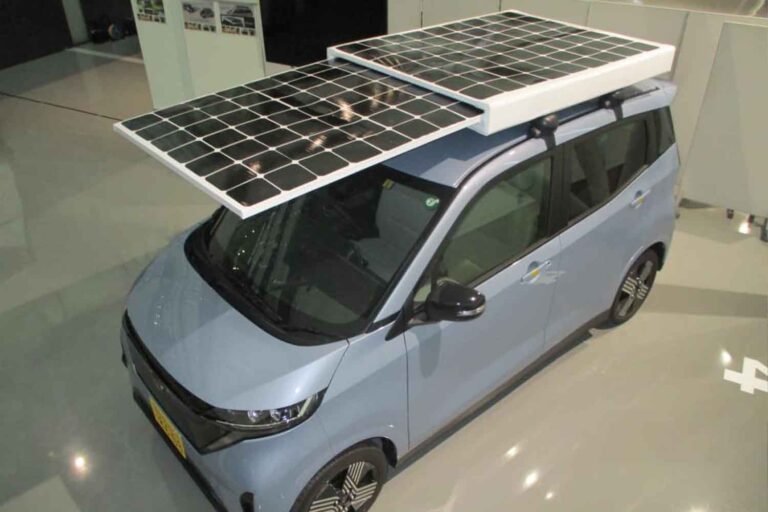 Nissan Ao-Solar Extender