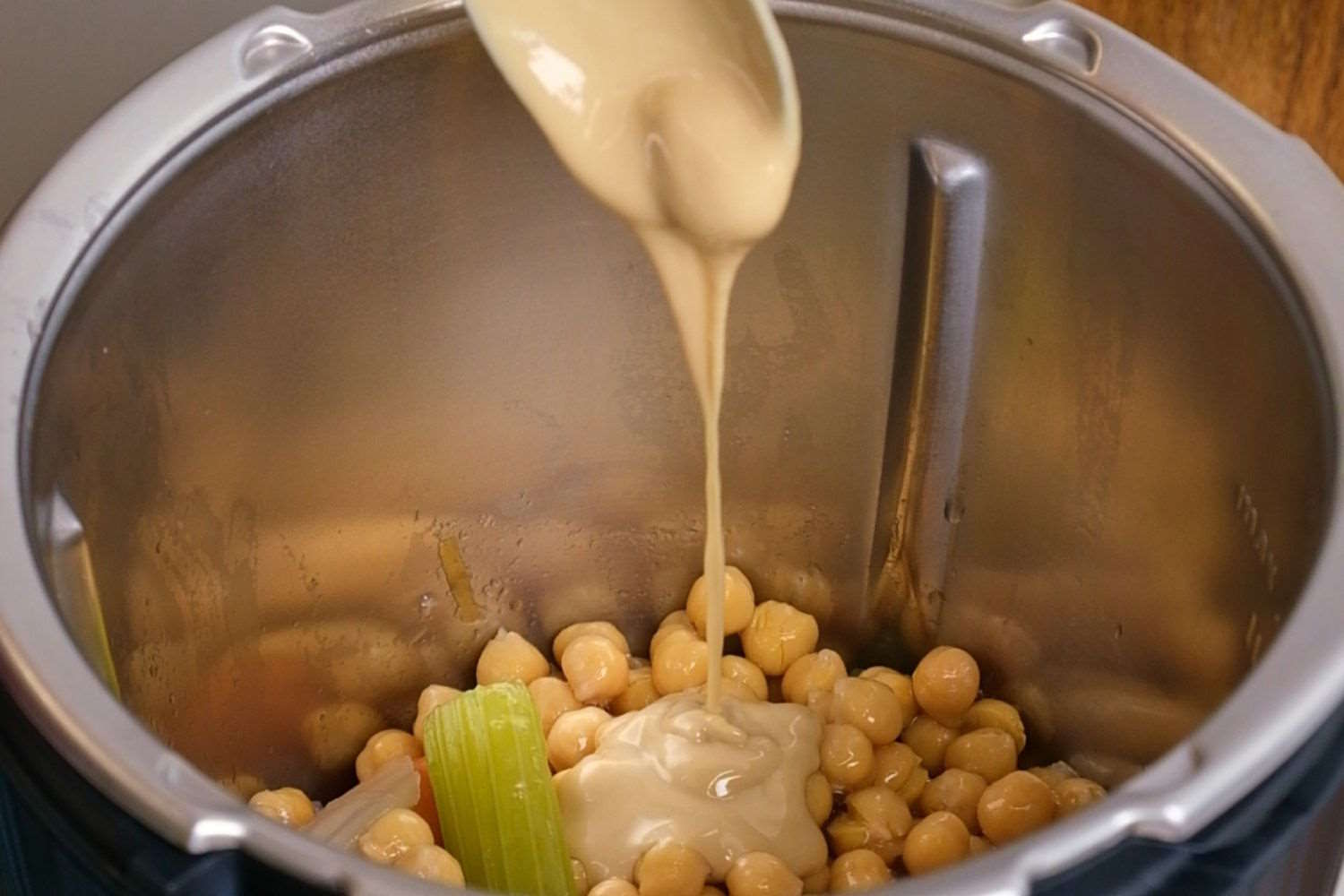 bereiding 4 hummus door thermomix