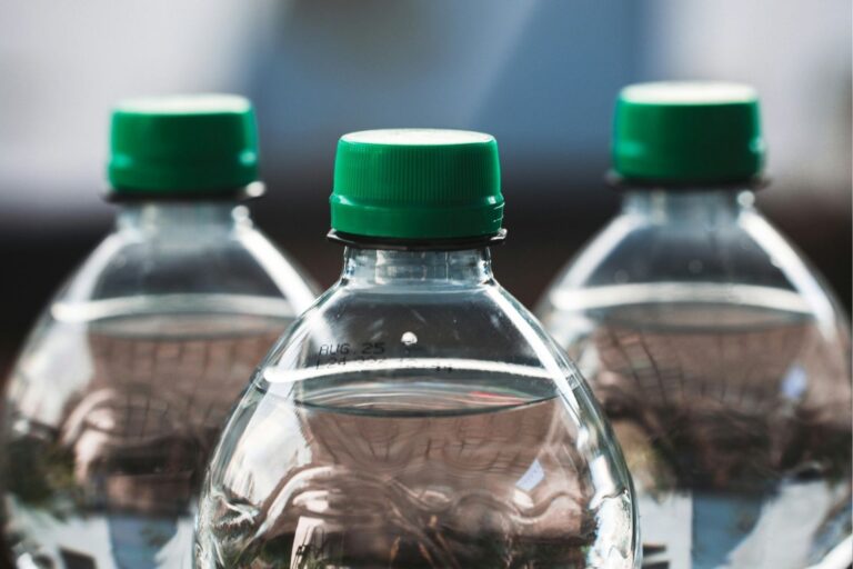 acqua bottiglia