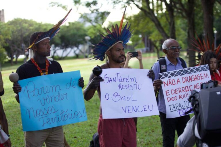 indigeni amazzonia