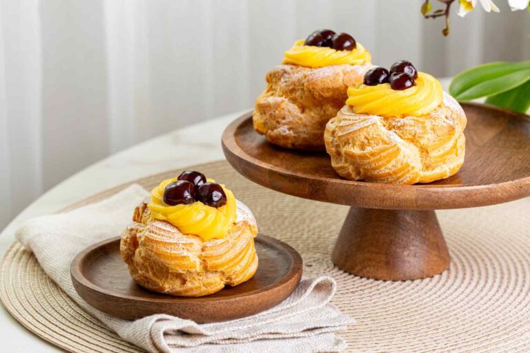 Zeppole di San Giuseppe: het originele recept (en de truc om te voorkomen dat ze zacht worden)
