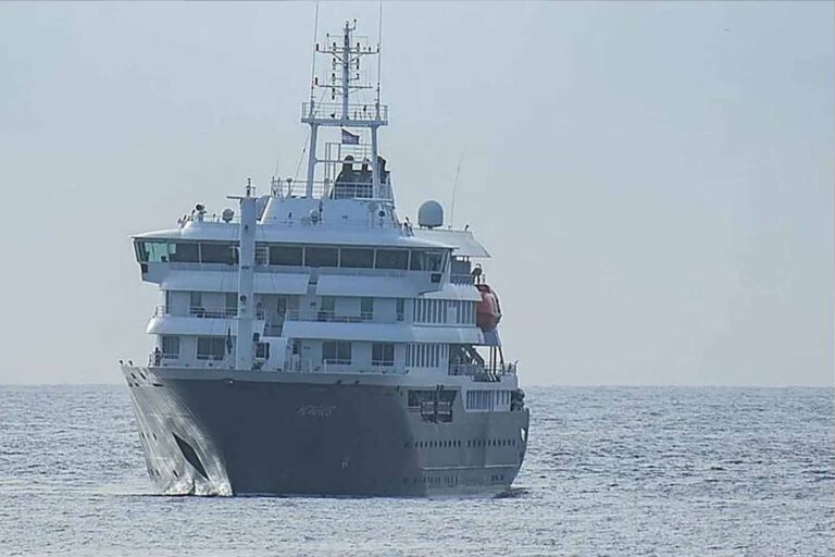 nave hondius