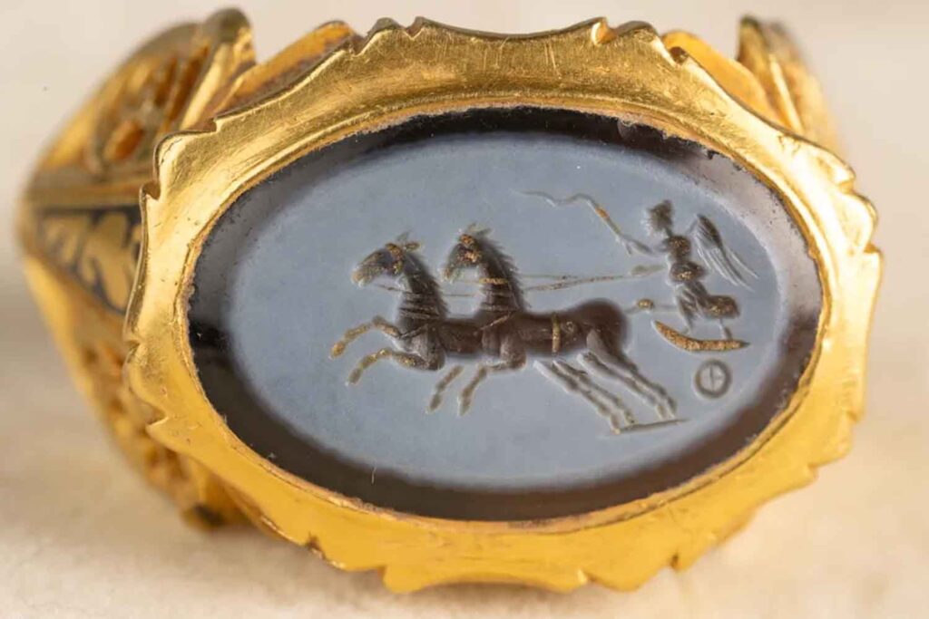 anello di epoca romana