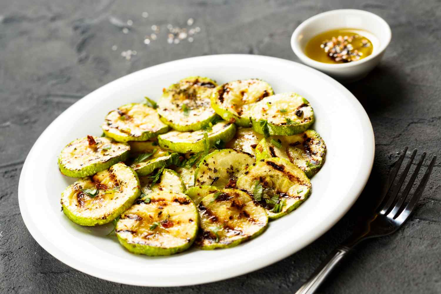 Gemarineerde courgettes