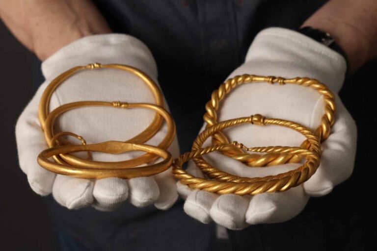 Danimarca tesoro vichingo bracciali